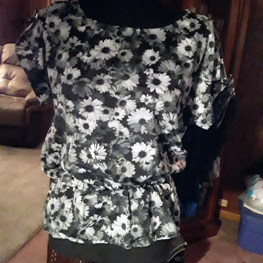 MICHAEL Kors top